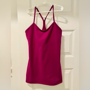 Lululemon size 6 tank